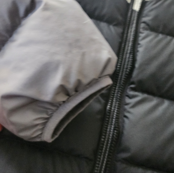 Nike Colorblock Puffer Jacket - Picture 9 of 13